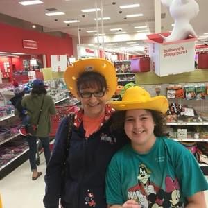 Meet your Posher, Andrea